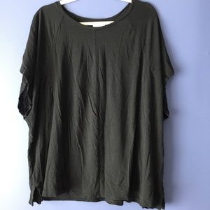 J. Jill Seamed Linen blend black t-shirt